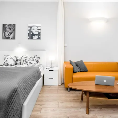 Wrocapartments Starcenter - Parking Free Breslavia