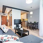 Wrocapartments Starcenter - Parking Free Вроцлав