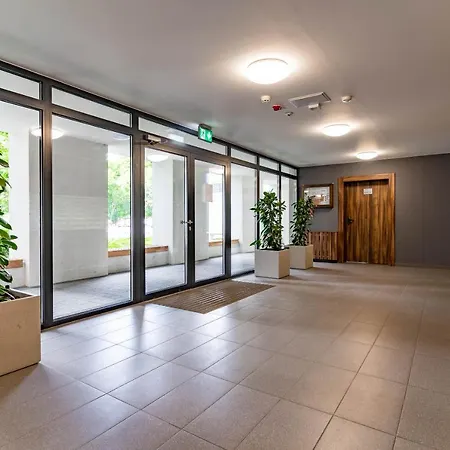 Wrocapartments Starcenter - Parking Free Апартаменты *