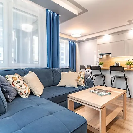 Апартаменти Wrocapartments Starcenter - Parking Free Вроцлав